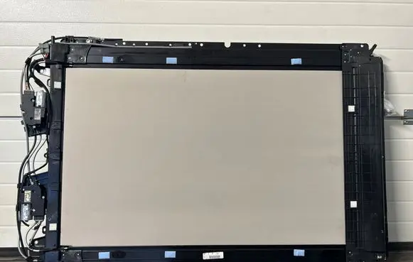 Chrysler Pacifica Sunroof set 30024768 0000002359 211110