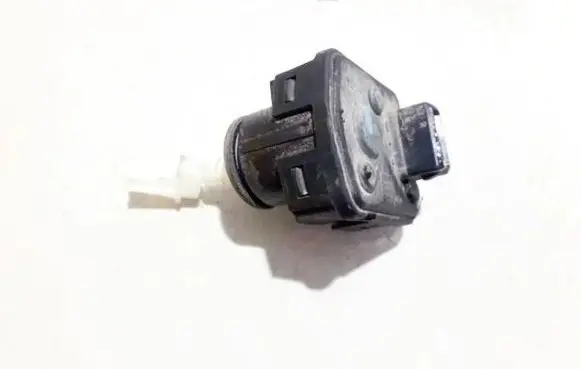 Headlight level adjustment motor
