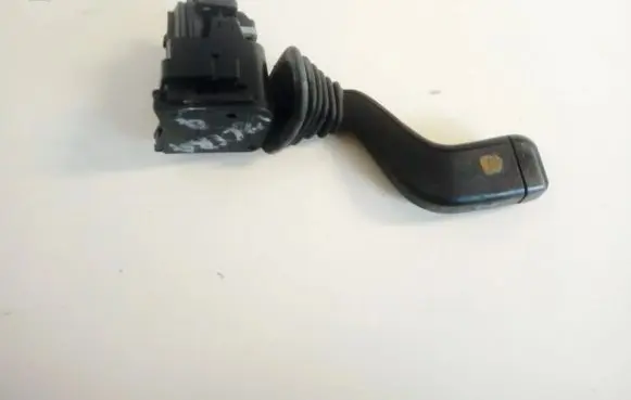 Opel Vectra B Indicator stalk 90228194 44542703