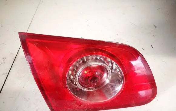 Volkswagen PASSAT B6 Tailgate rear/tail lights 3c9945093