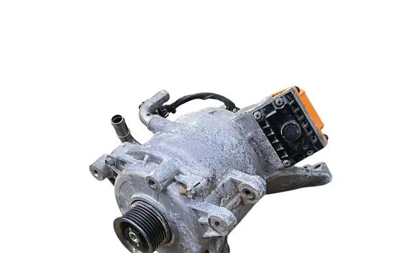 Hyundai Tucson IV NX4 Generator/alternator 373902M900