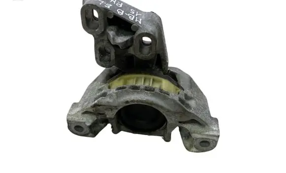 Mercedes-Benz B W246 W242 Engine mount bracket ENAC46000DF