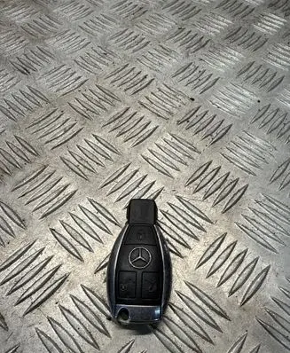 Mercedes-Benz GLC X253 C253 Ignition key/card 