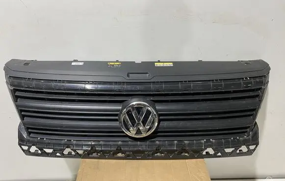 Volkswagen Crafter Quarter panel pressure vent 7C0853653J