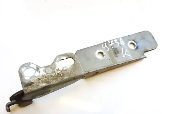 Mitsubishi Colt Engine bonnet/hood hinges 5305a095
