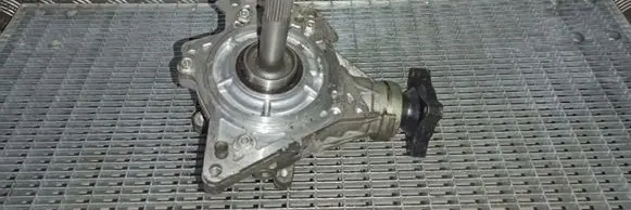 Nissan Qashqai+2 Gearbox transfer box case MR20 MR20DE
