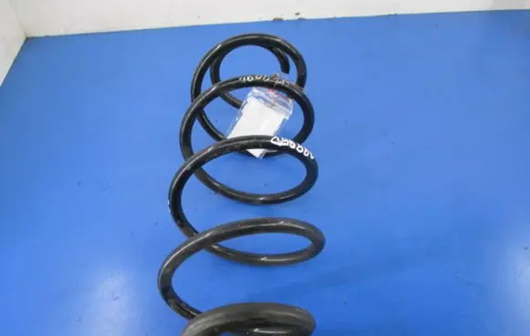 Ford Mondeo Mk III Front coil spring