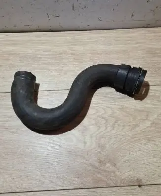 Volvo S80 Engine coolant pipe/hose 6G918260JB