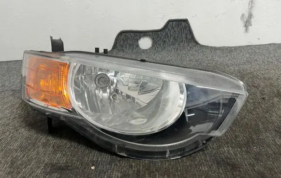 Mitsubishi Colt Headlight/headlamp 030124930200