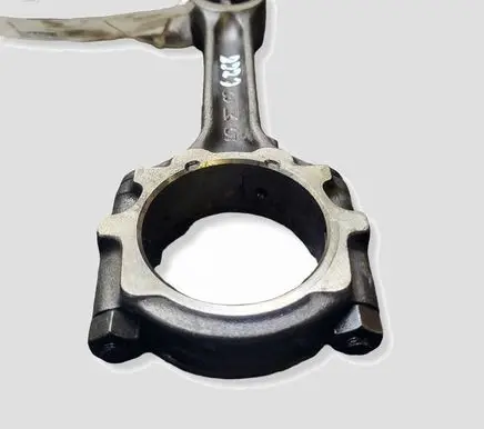 Nissan X-Trail T30 Connecting rod/conrod