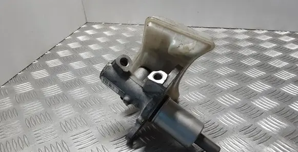 Audi A6 S6 C6 4F Master brake cylinder 8E0611301G