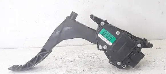 Volkswagen Polo Accelerator throttle pedal 6Q1721503C 6PV00849601