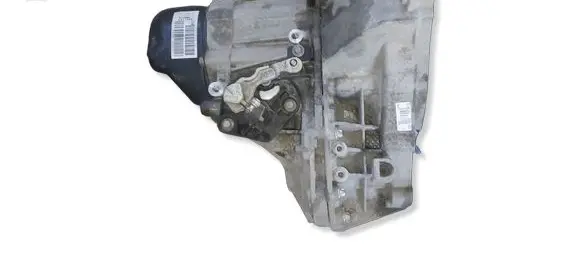 Nissan Micra Manual 5 speed gearbox JH3195