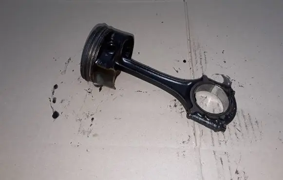 Mercedes-Benz B W245 Piston with connecting rod 26605