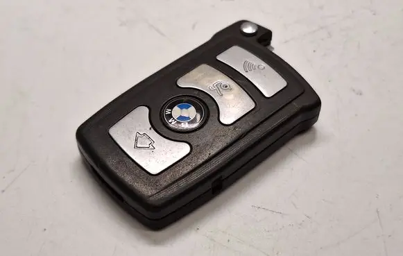 BMW 7 E65 E66 Ignition key/card 6959046 66126959046 66120396047