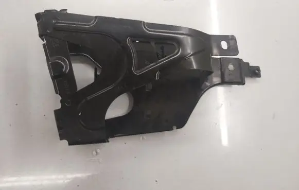 Mercedes-Benz C W204 Other engine bay part 0200550050