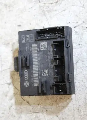 Audi A5 8T 8F Door control unit/module 8T0959793J