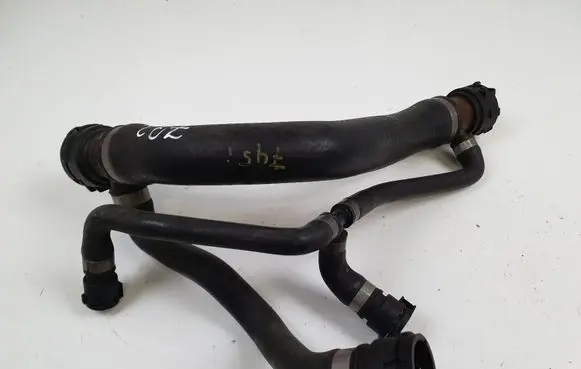 BMW 7 E65 E66 Engine coolant pipe/hose 7508010