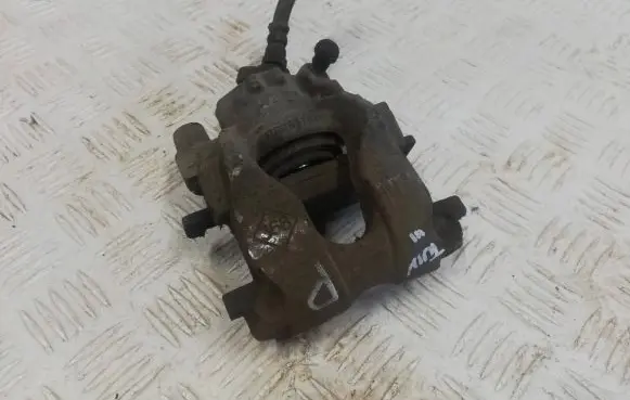 Renault Twingo III Front brake caliper