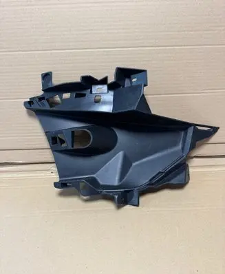 Renault Captur II Front bumper mounting bracket 628108188R