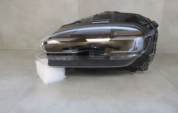 Porsche Taycan 9J1 Headlight/headlamp 9J1941031H