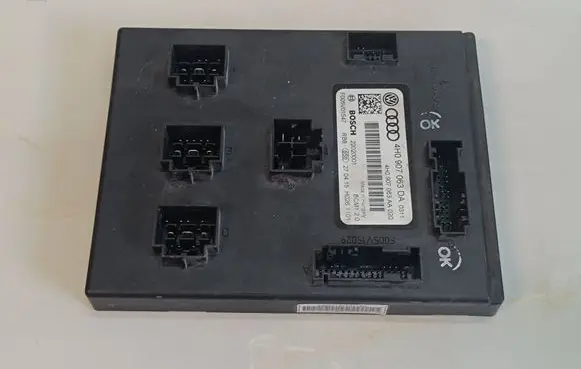 Volkswagen Touareg II BSM Control unit 4H0907063DA 4H0907063AA