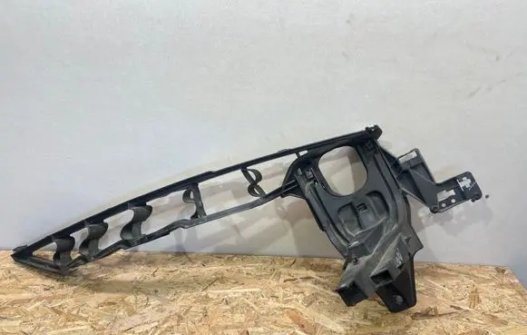 BMW X5 E70 Headlight/headlamp mounting bracket 7157984 10503410