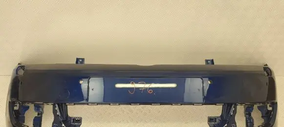 Volkswagen Golf Plus Front bumper