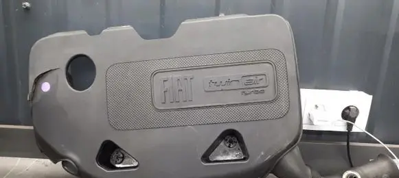 Fiat 500X Air filter box 51958525