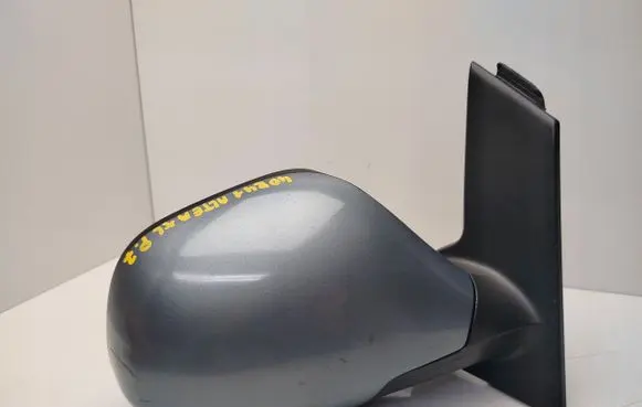 Seat Altea XL Front door electric wing mirror 