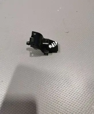 Toyota Verso Windshield washer spray nozzle 