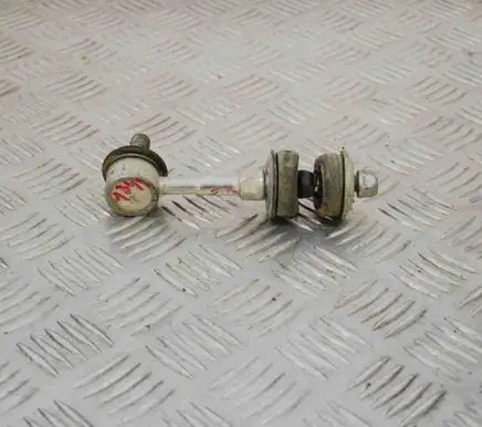 Toyota RAV 4 (XA40) Steering tie rod 