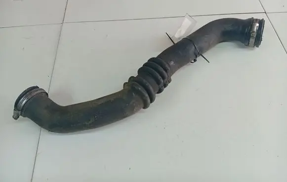 Ford Mondeo MK IV Intercooler hose/pipe 7G916K683A