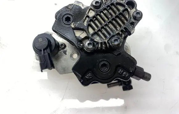 Honda Civic Fuel injection high pressure pump 0928400687