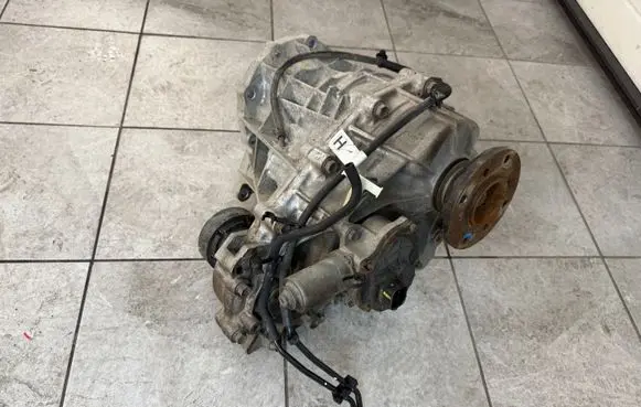Ford Ranger Gearbox transfer box case JB3P7A195BC
