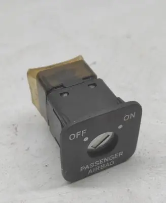 Toyota Corolla Verso E121 Passenger airbag on/off switch 1368N7N
