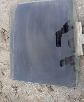 Mercedes-Benz S W140 Rear side window