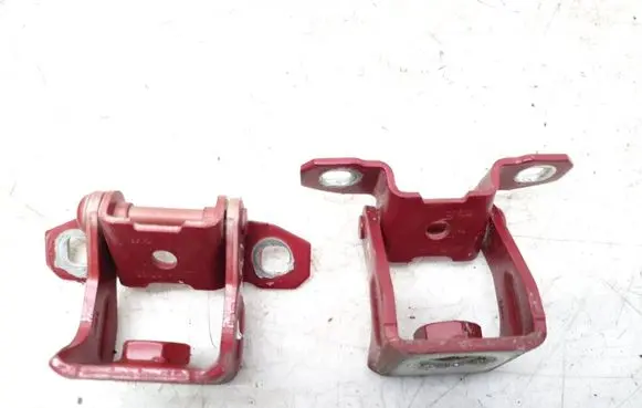 Fiat Tipo Tailgate/trunk/boot hinge 716B