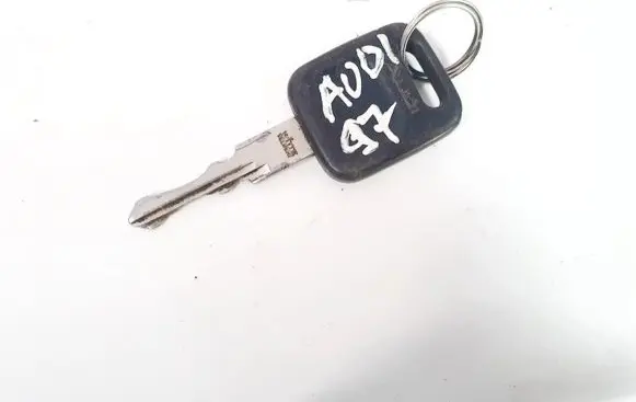 Audi A4 S4 B5 8D Ignition key/card 