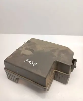 KIA Sorento Fuse box cover 919412P030