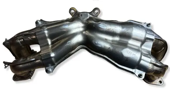 Subaru Forester SK Exhaust manifold 