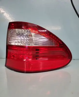 Mercedes-Benz E W211 Rear/tail lights A2118201664