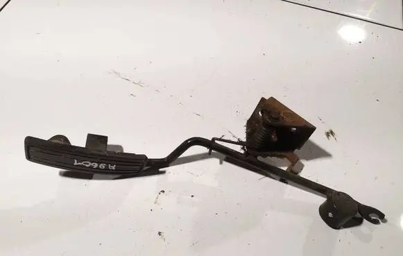 Ford Maverick Accelerator throttle pedal