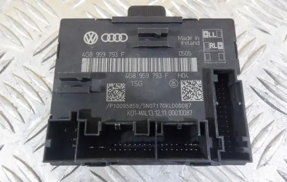 Audi A7 S7 4G Door control unit/module 4G8959793E