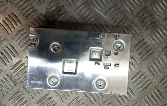Audi A6 S6 C6 4F MMI control unit 4e0035729