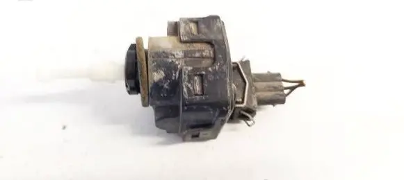Volkswagen PASSAT B5 Headlight level adjustment motor 00728201