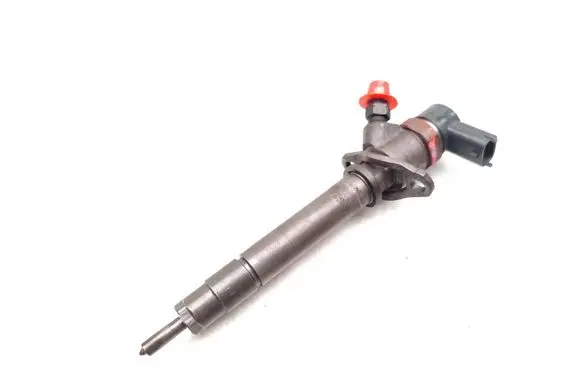 Fuel injector