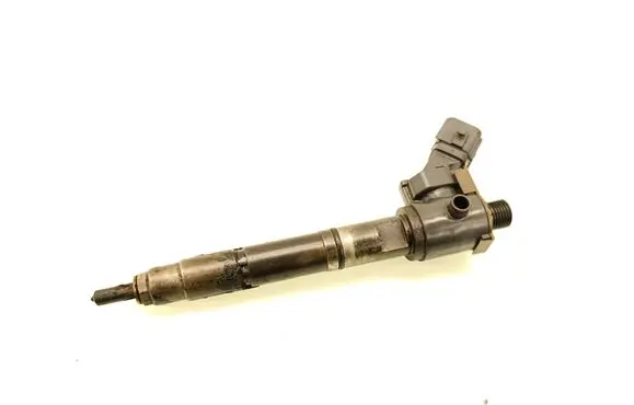 Volvo V40 Fuel injector VEA132370010AAB