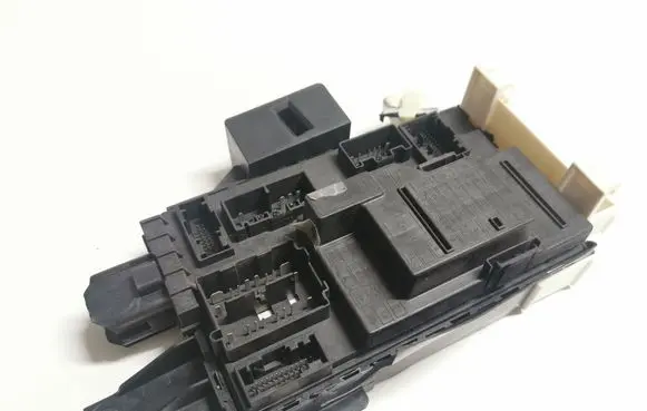 Ford Mustang V Fuse box set BR3T15604CB