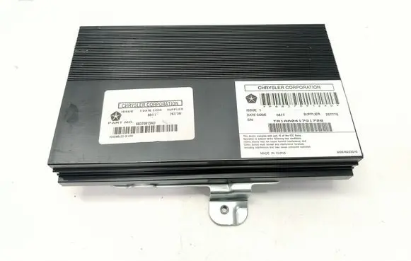 Dodge Grand Caravan Sound amplifier 68370913AD P68370912AD